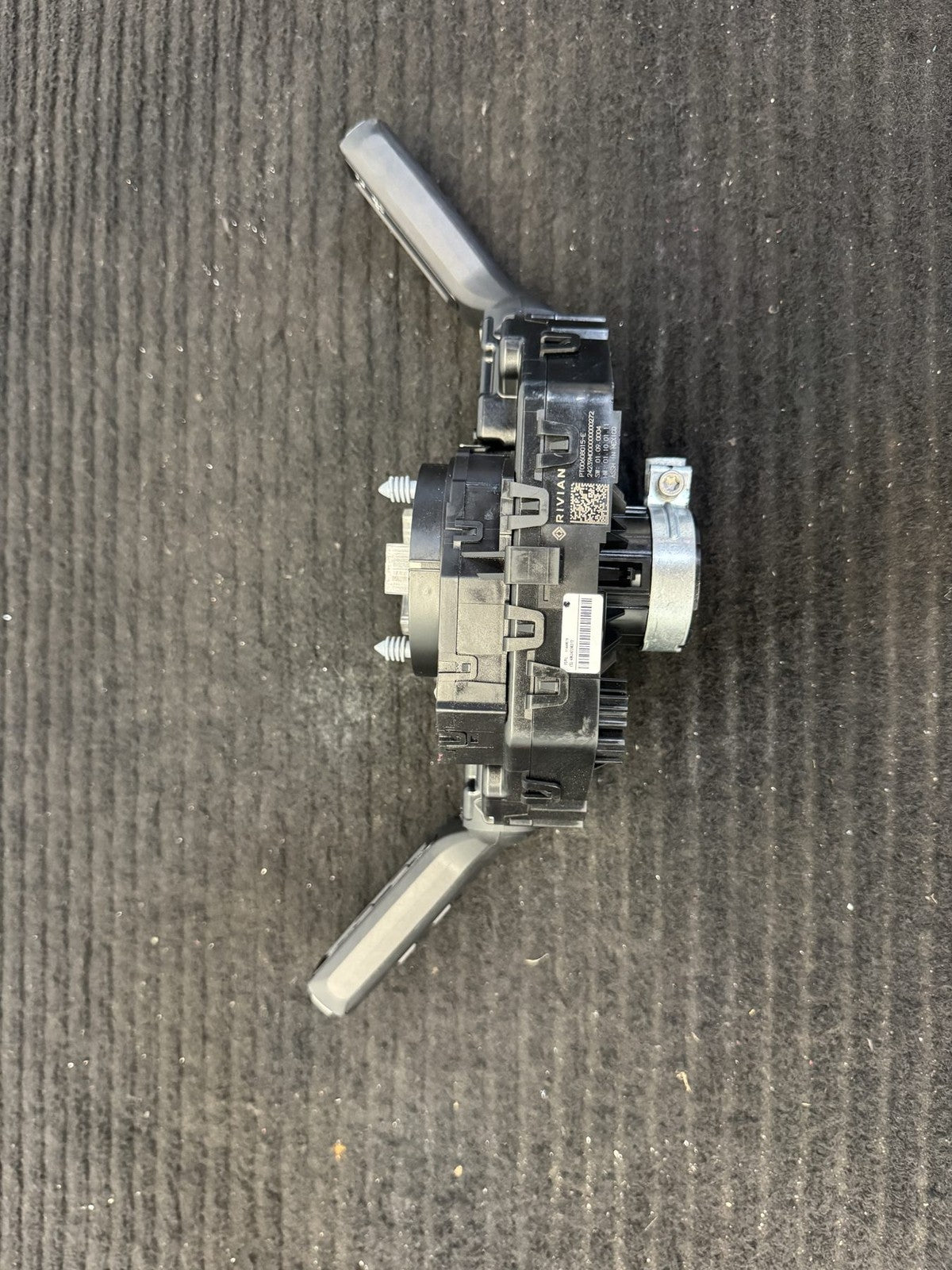 2025 Rivian R1S Gen 2 Steering Column Control Module Sccm OEM PT00608015-E - eBay image 3