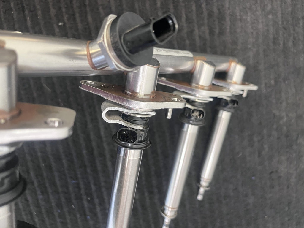 2015-2019 Mercedes-Benz C300 GLC300 E300 Fuel Rail 4 Injectors OEM A2740703800 - eBay image 6