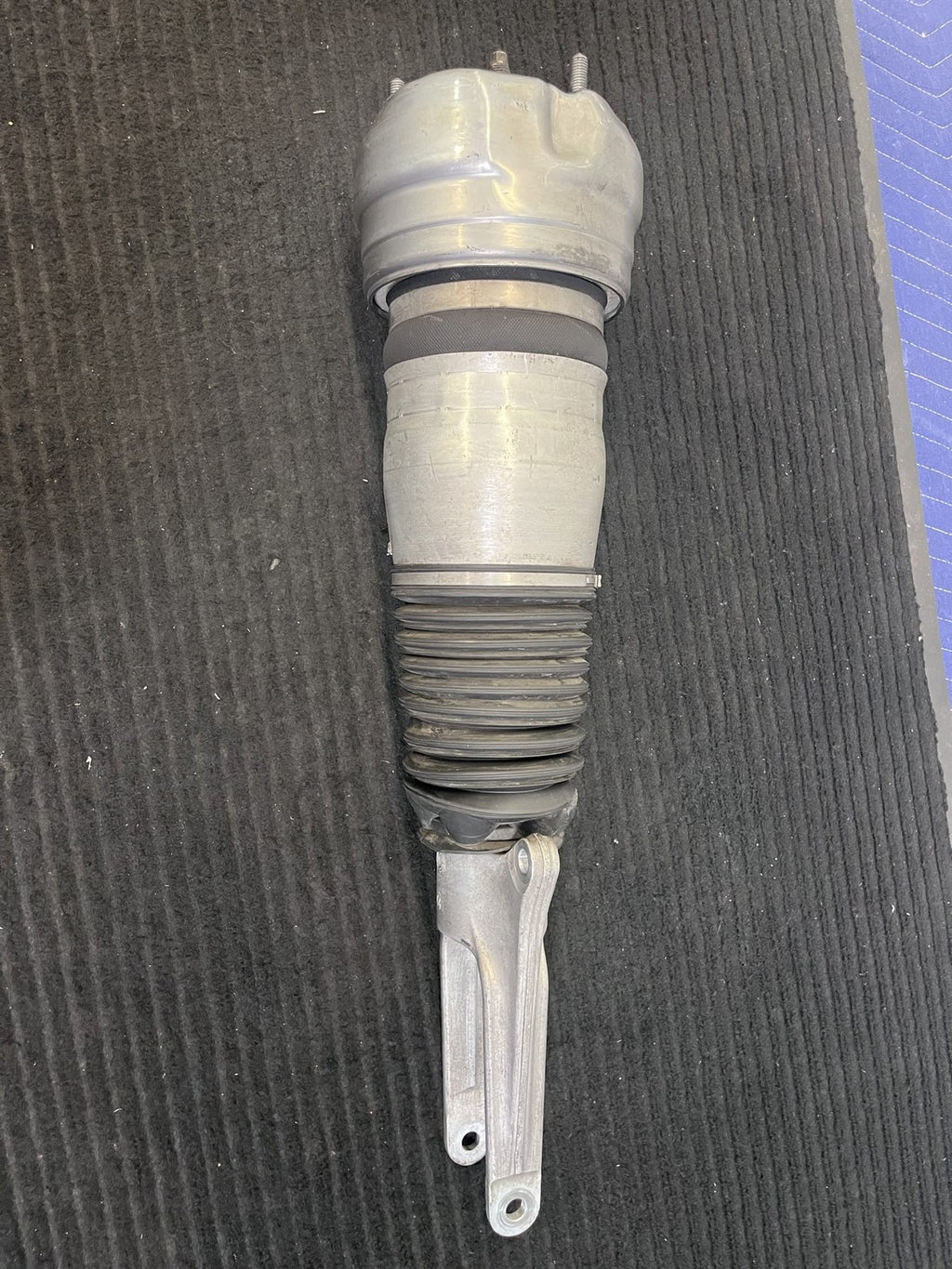 2010-2013 Porsche Panamera 970 Front Left Air Suspension Strut OEM 97034315103 - eBay image 11