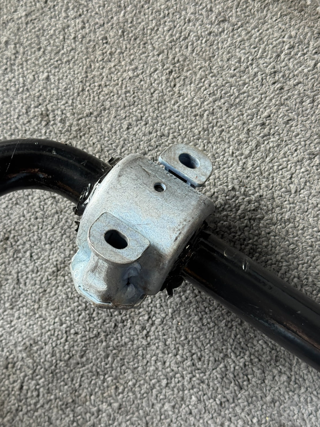 2008-2014 Mercedes C-Class E-Class W204 W212 AWD Front Sway Bar OEM A2043232065 - eBay image 4