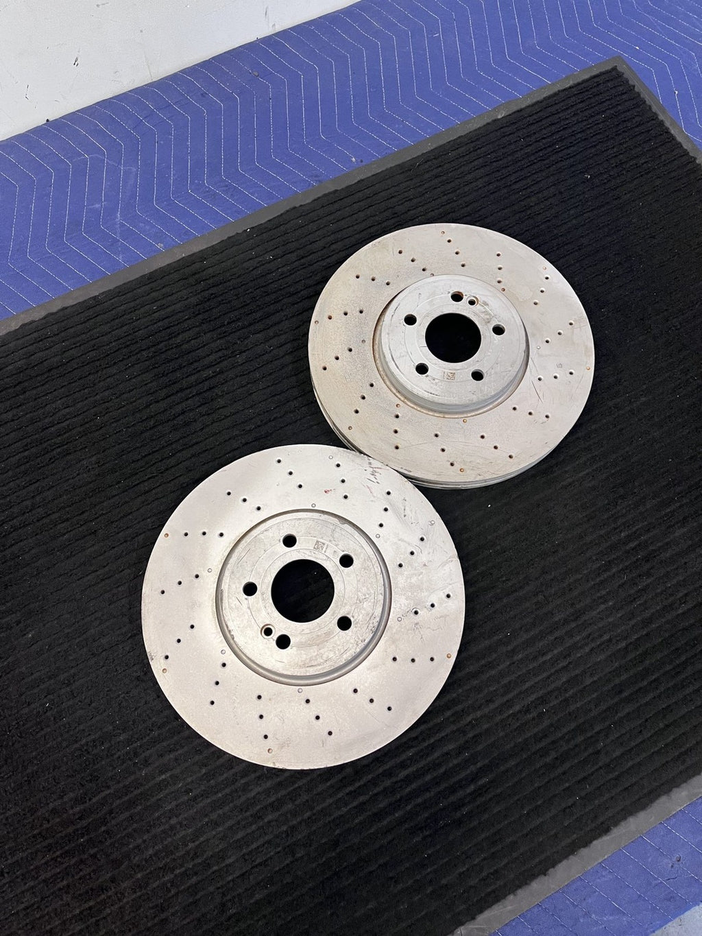 2020-2025 Mercedes-Benz CLA35 CLA45 GLA35 GLA45 GLB35 Front Rotors OEM A1774211000 - eBay image 2