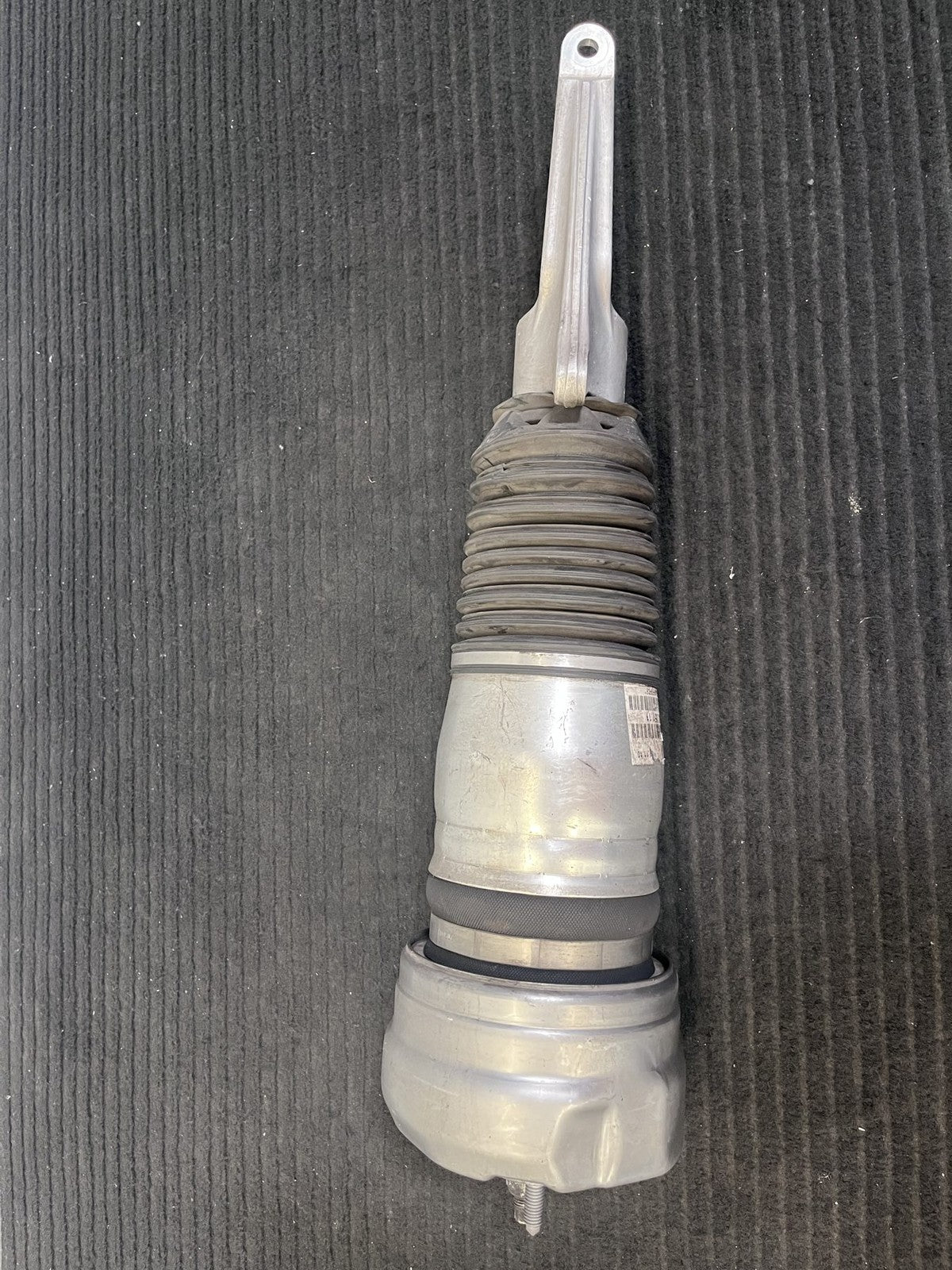 2010-2013 Porsche Panamera 970 Front Left Air Suspension Strut OEM 97034305111 - eBay image 11