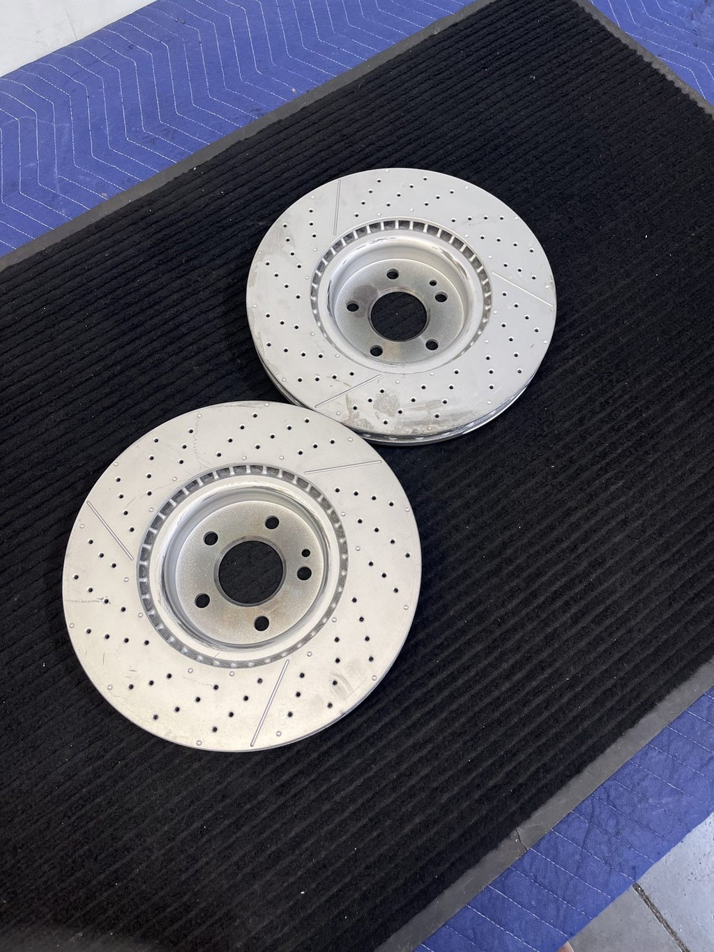 2014-2019 Mercedes-Benz CLA45 GLA45 AMG Front Brake Rotors Pair OEM A1764210212 - eBay image 2