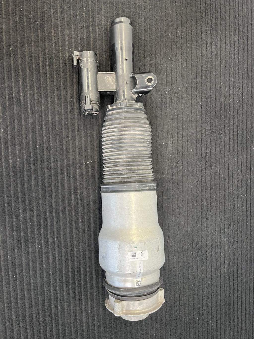 2019-2024 Rolls Royce Cullinan RR31 Front Rh Air Strut OEM 37106878224 - eBay image 6