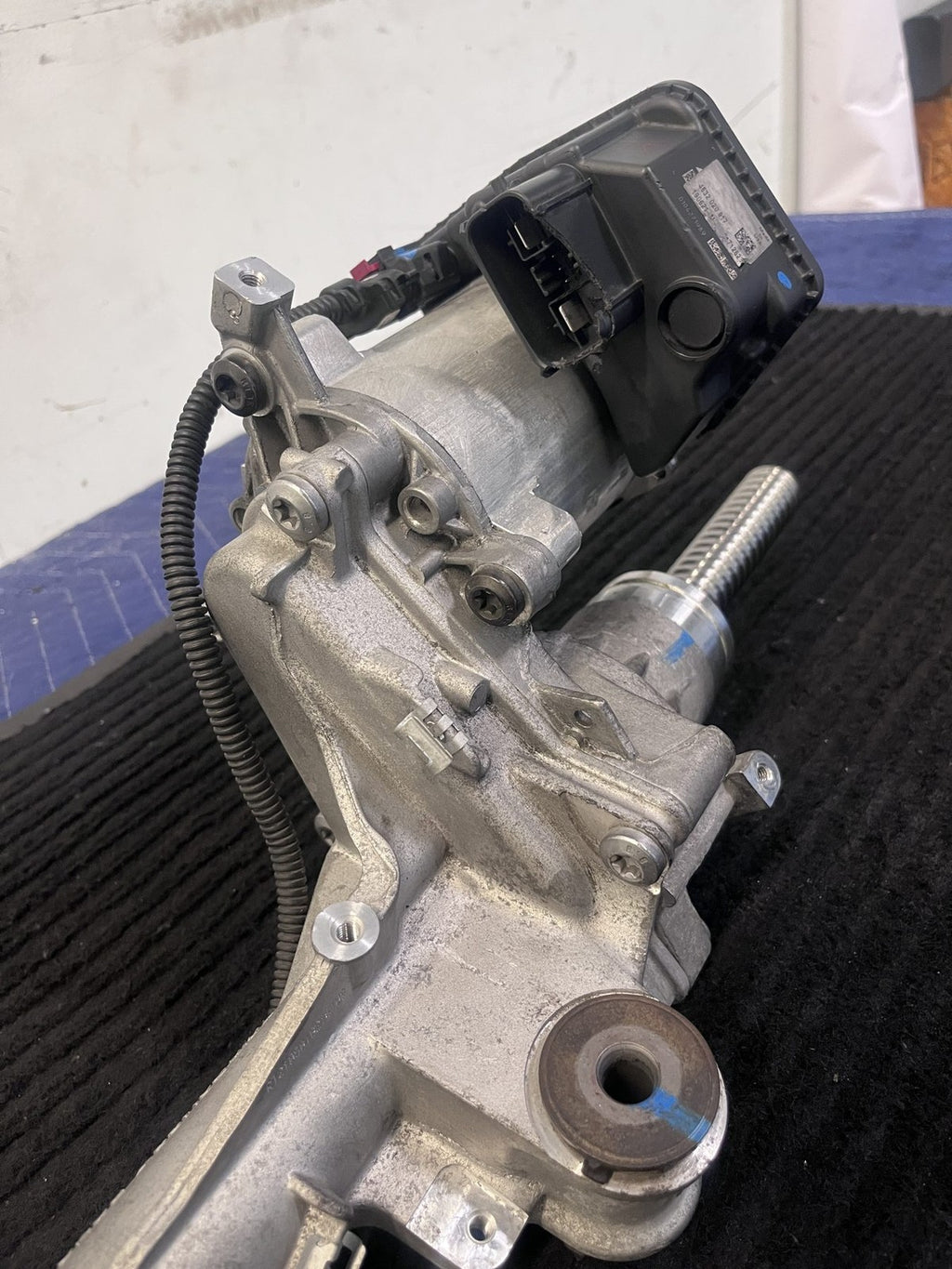2019-2024 Toyota RAV4 Electric Power Steering Rack OEM 44250-0R012 - eBay image 10