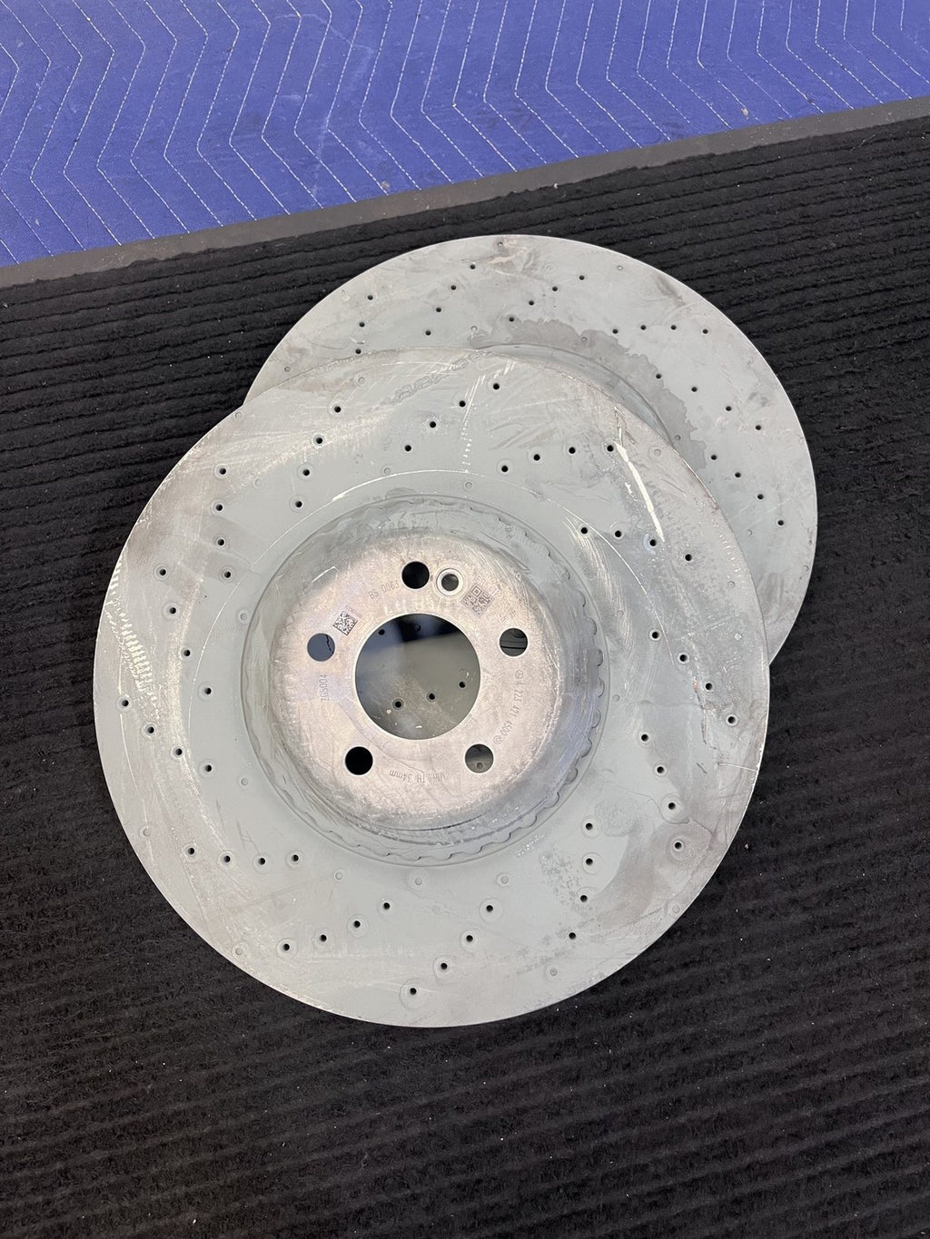 2021-2026 Mercedes-Benz S500 S580 S580e S680 Front Drilled Rotor Pair OEM A2234214500 - eBay image 6