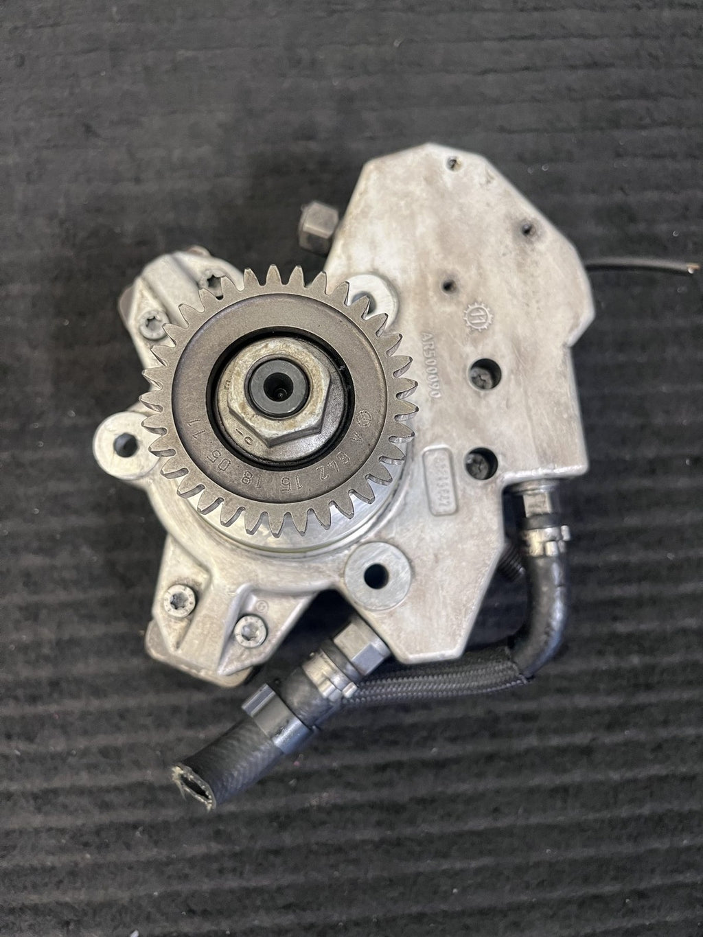 2010-2022 Mercedes-Benz Sprinter OM642 High Pressure Fuel Pump OEM A6420701101 - eBay image 8