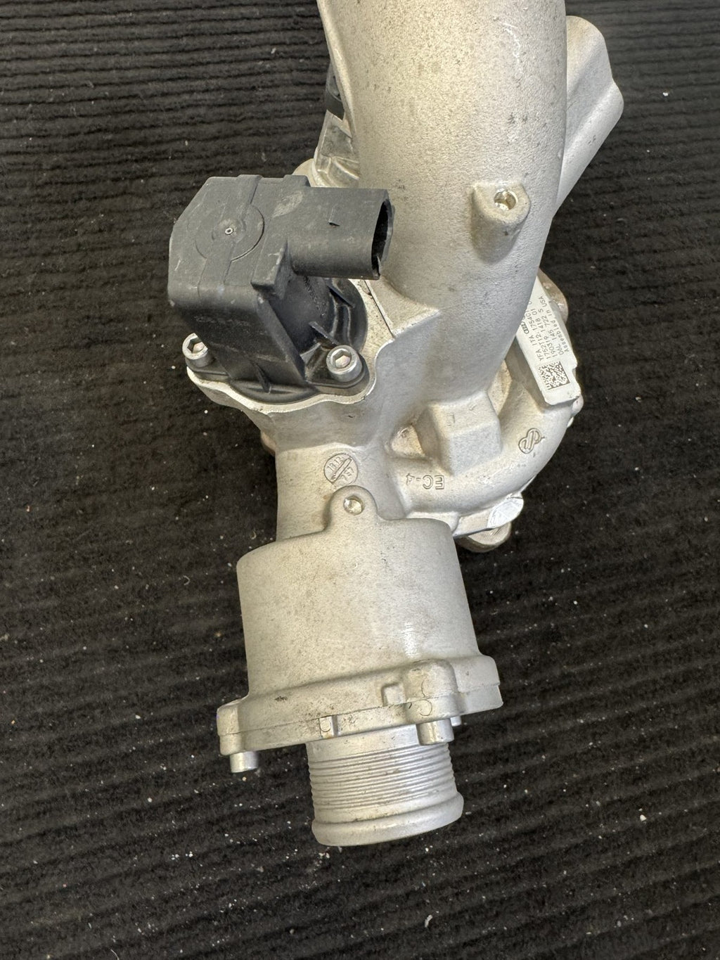 2018-2020 Audi Q5 2.0L Turbocharger OEM 06L145722S - eBay image 5