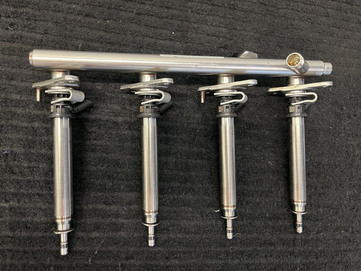 2015-2019 Mercedes-Benz C300 GLC300 E300 Fuel Rail 4 Injectors OEM A2740703800 - eBay image 3