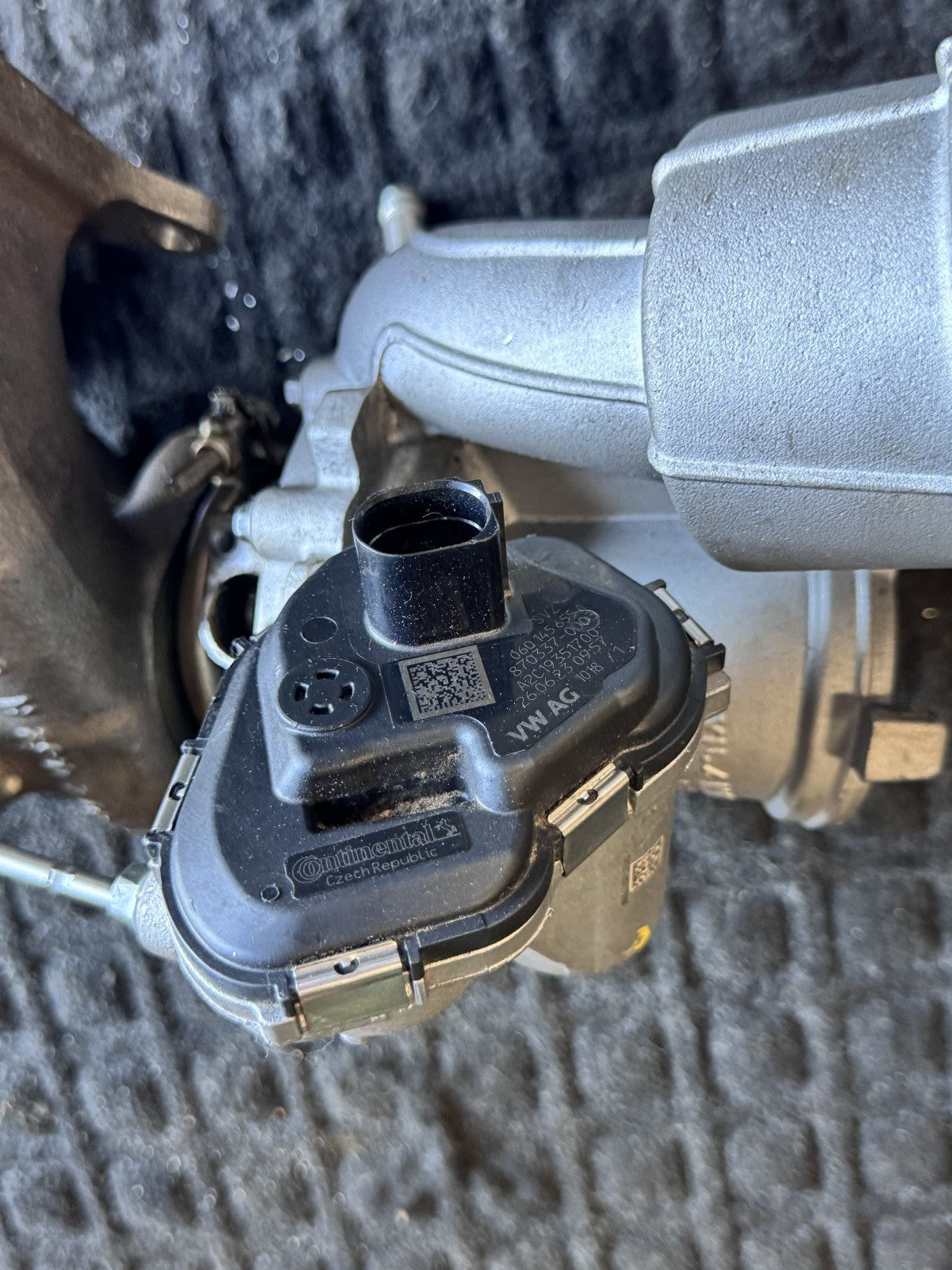 2021-2024VW Atlas Cross Sport 2.0T Turbocharger Manifold OEM 06Q145722VOLKSWAGEN - eBay image 8