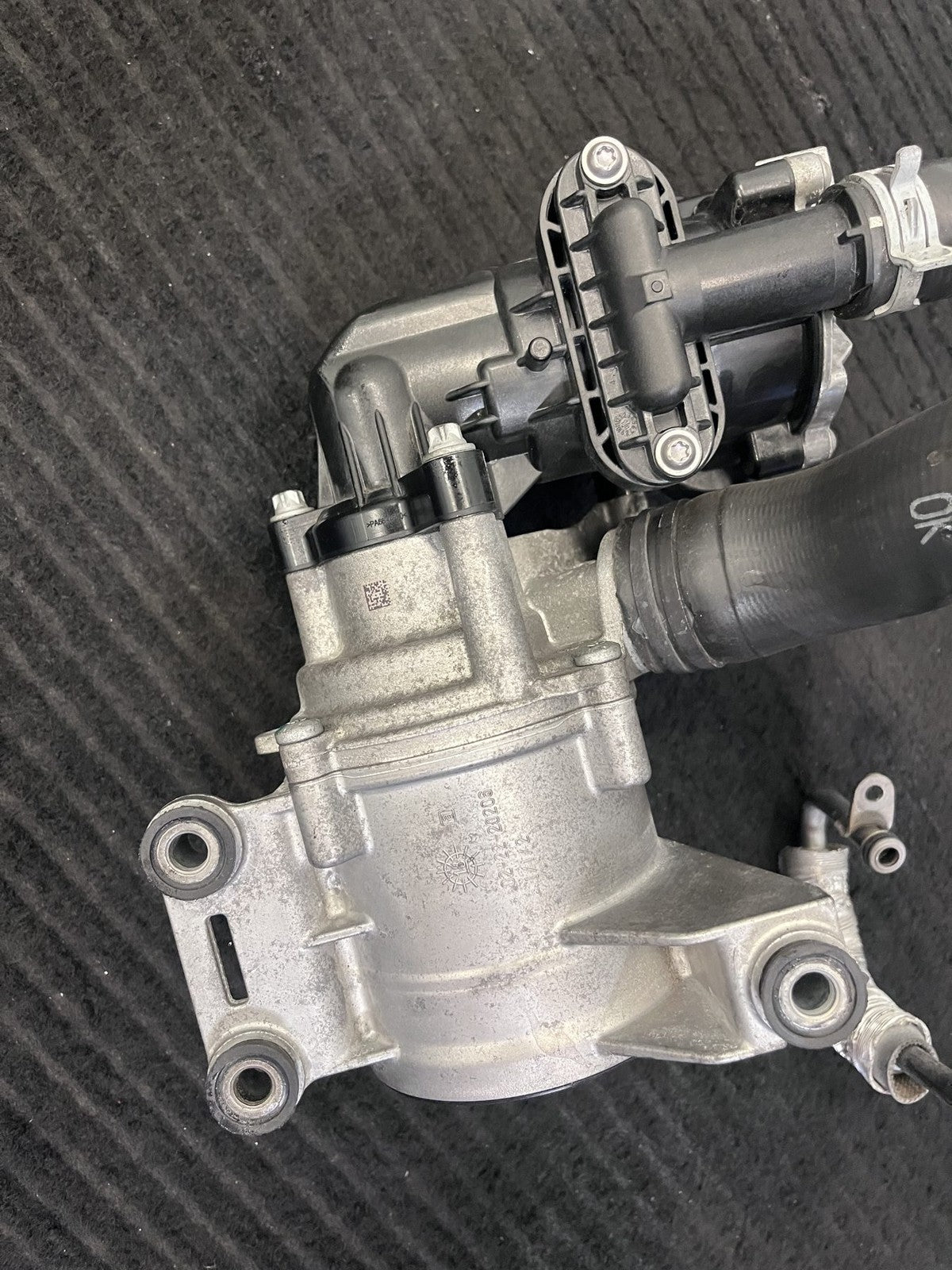 2019-2023 Mercedes-Benz C300 E350 GLC300 Water Pump Thermostat OEM A2642000100 - eBay image 15