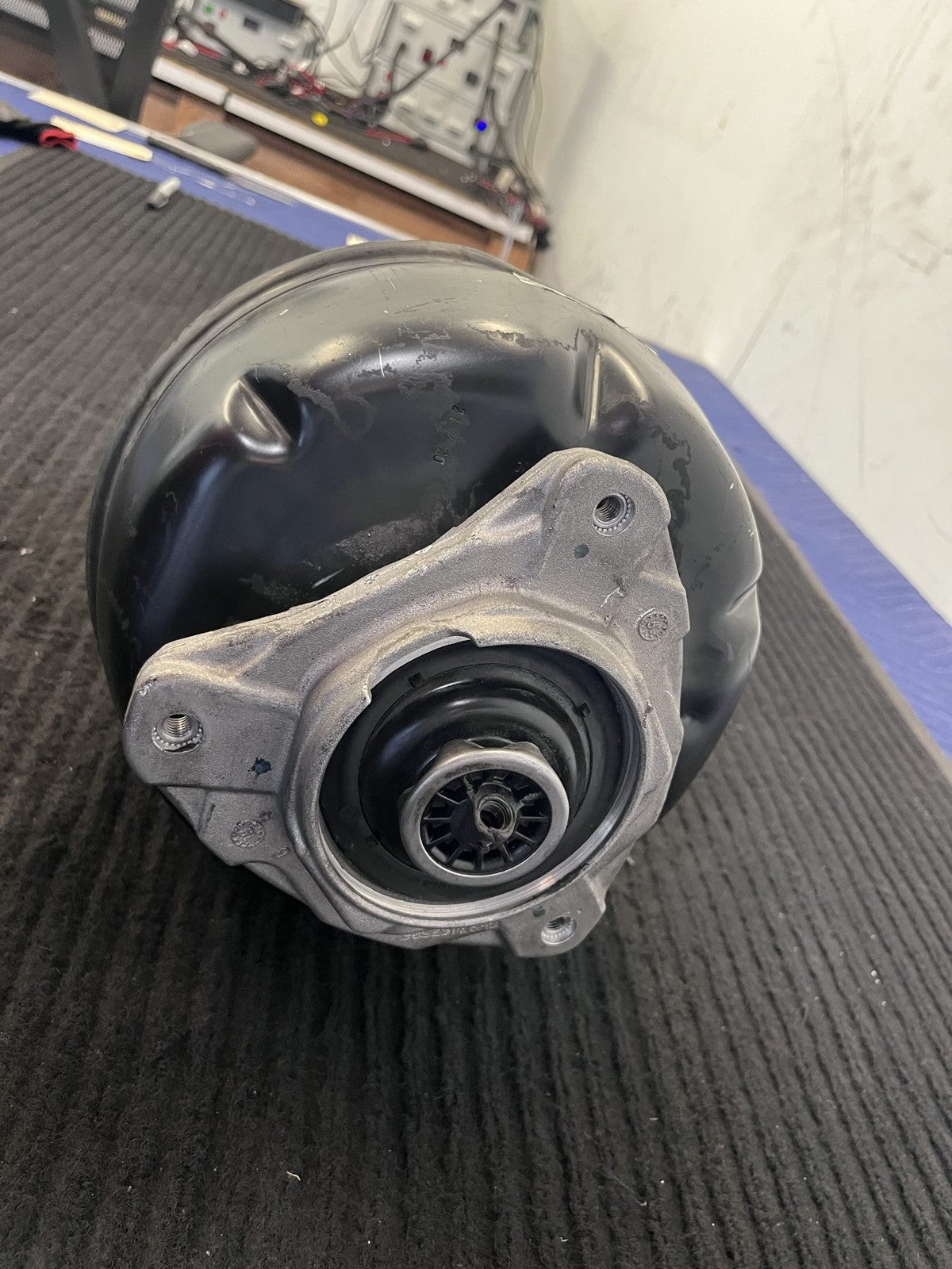 2012-2018 Mercedes-Benz CLS550 C218 Front Right Air Suspension Strut OEM A2183206613 - eBay image 4