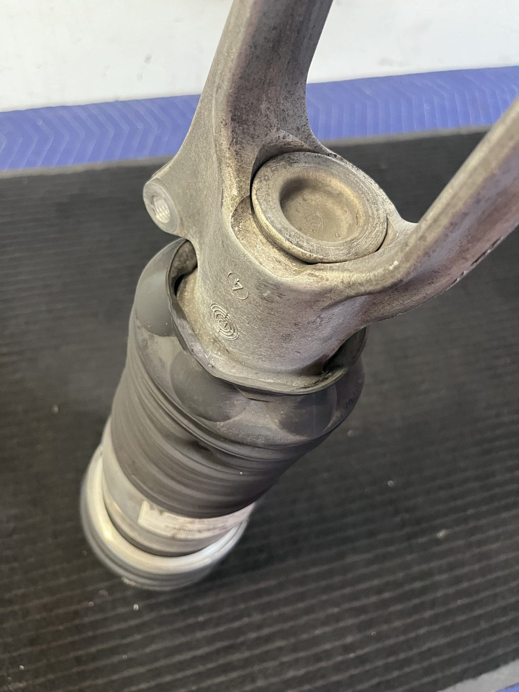2010-2013 Porsche Panamera 970 Front Left Air Suspension Strut OEM 97034315103 - eBay image 12