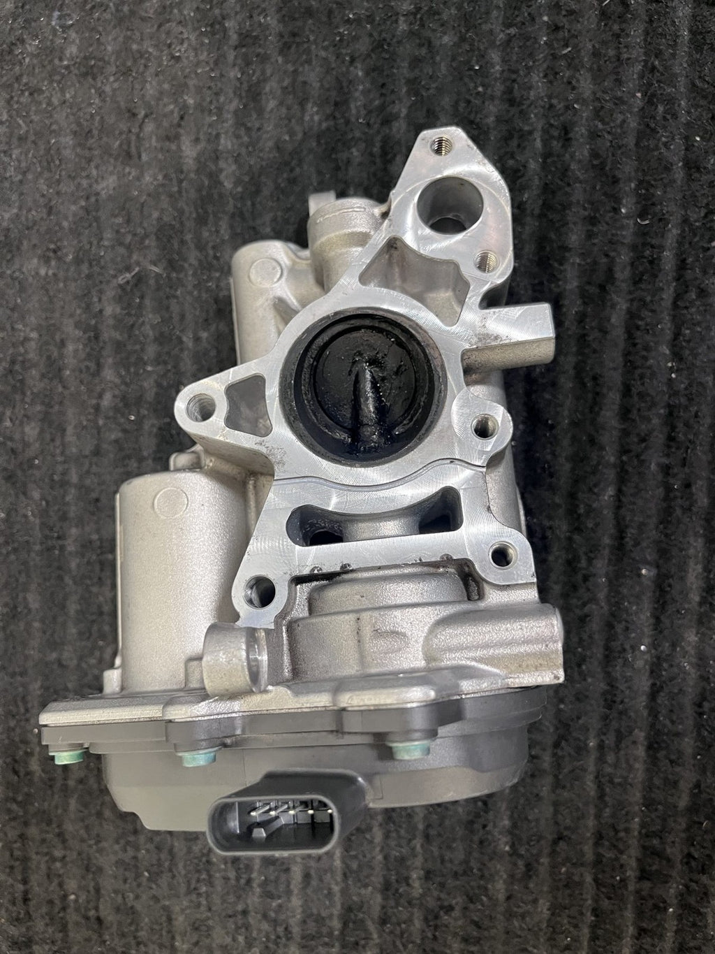 2023-2025 Mercedes-Benz Sprinter 2500 3500 2.0L Diesel Egr Valve OEM A6541404301 - eBay image 1