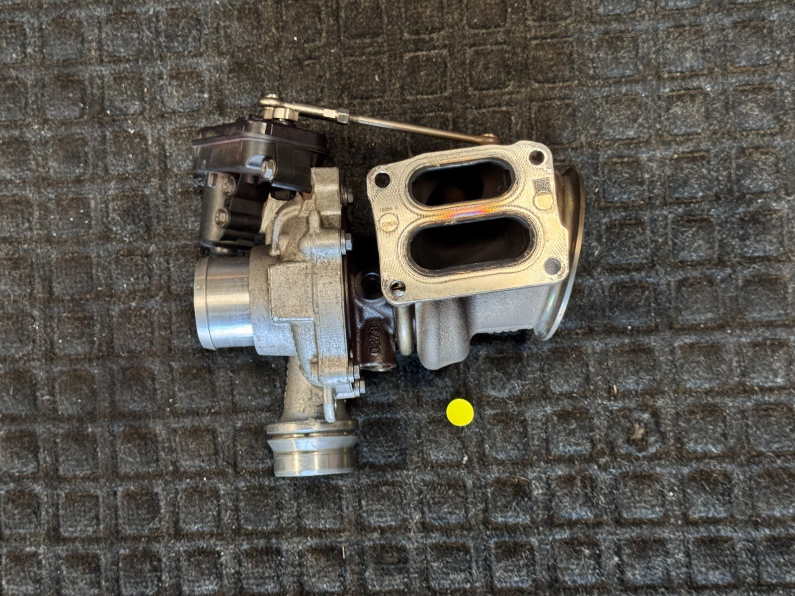 2017-24 Land Rover Discovery Sport Evoque 2.0D Turbocharger OEM H4P36K682CH - eBay image 1