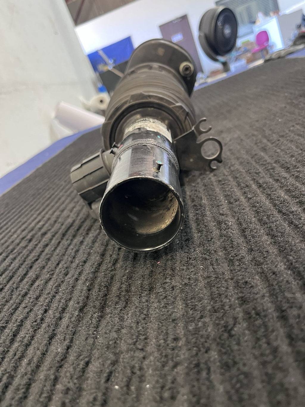 2019-2024 BMW X7 G07 Front Left Air Suspension Strut OEM 37106869035 - eBay image 3