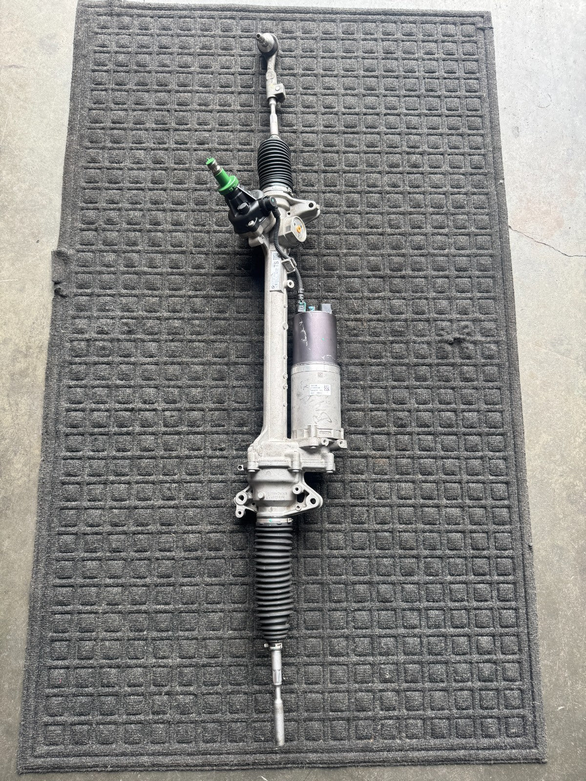 2022 BMW 2 Series Electric Steering Rack Pinion OEM 225A748D7-01 - eBay image 1
