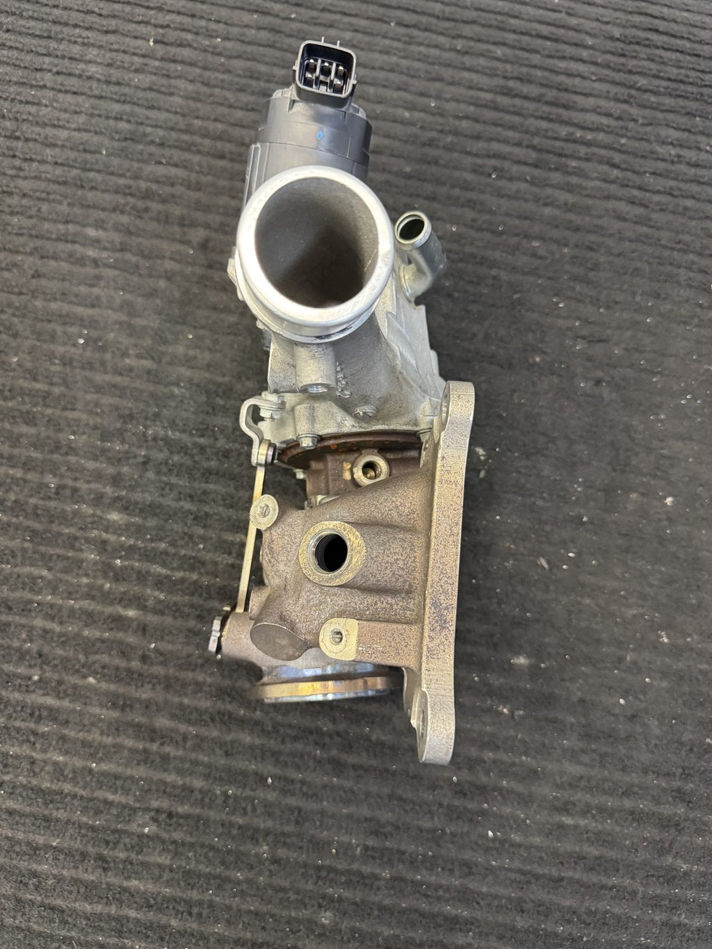 2018-2019 Infiniti Q50 Q60 3.0L Left Turbocharger OEM 14411-5CA3D - eBay image 5