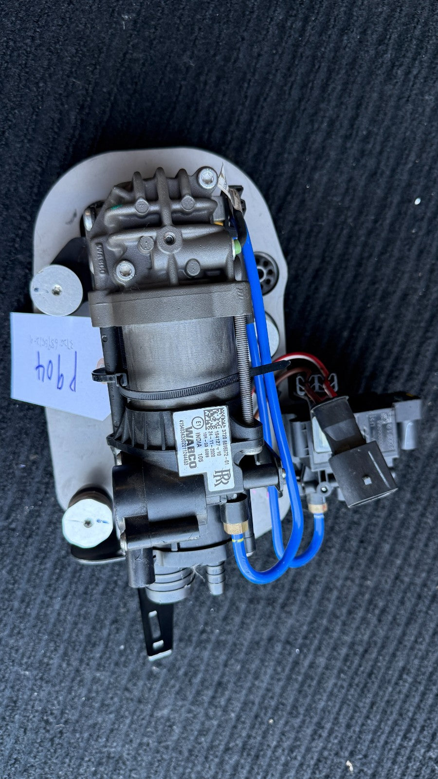 Rolls-Royce Ghost RR4 Air Suspension Compressor Pump OEM 37206896572-01 - eBay image 1