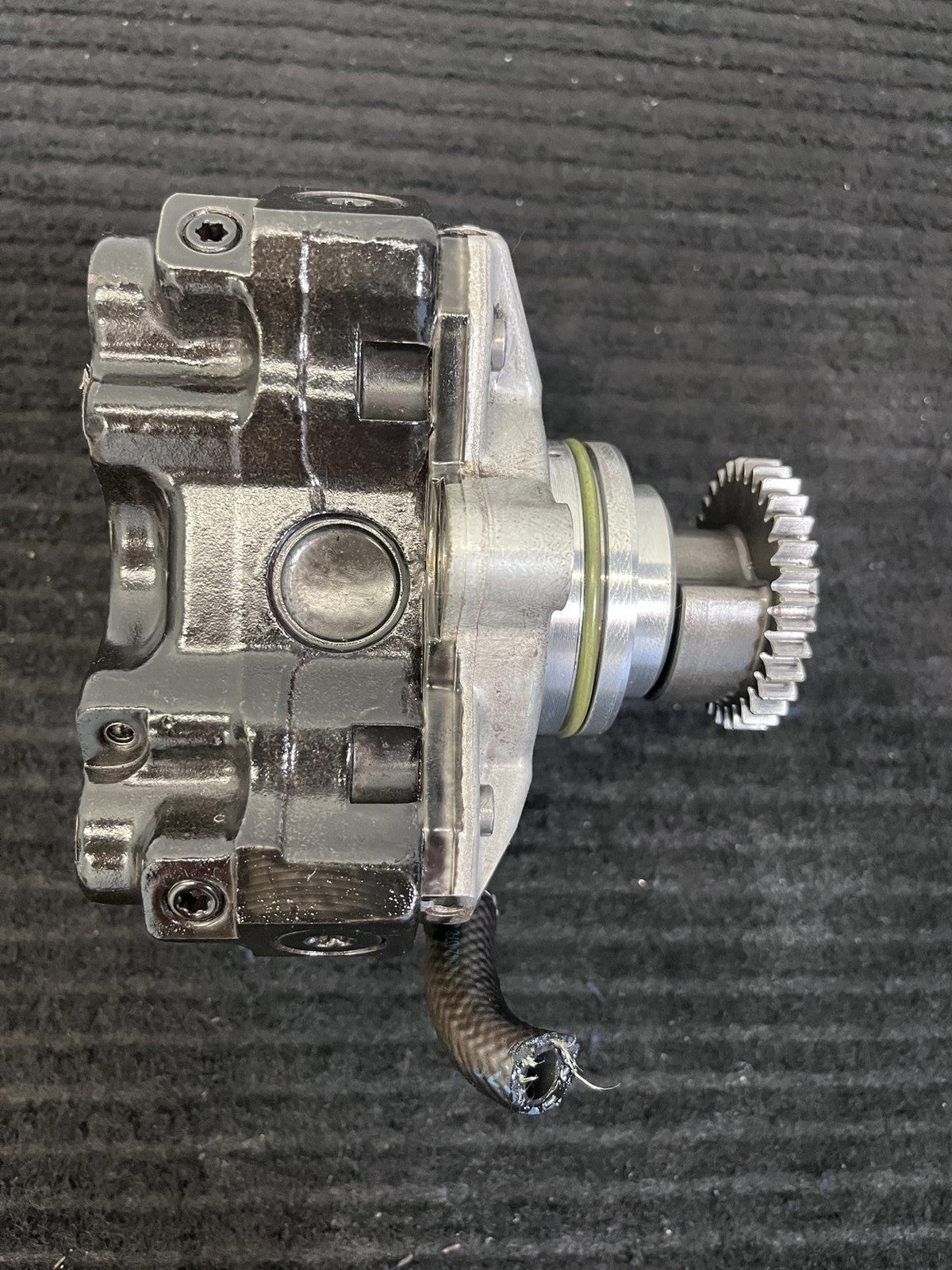 2010-2022 Mercedes-Benz Sprinter OM642 High Pressure Fuel Pump OEM A6420701101 - eBay image 5