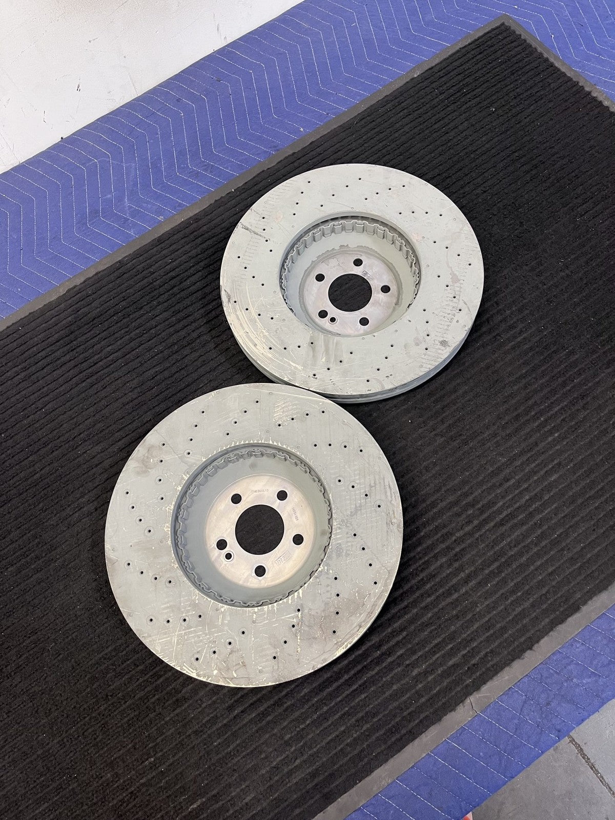 2021-2026 Mercedes-Benz S500 S580 S580e S680 Front Drilled Rotor Pair OEM A2234214500 - eBay image 3