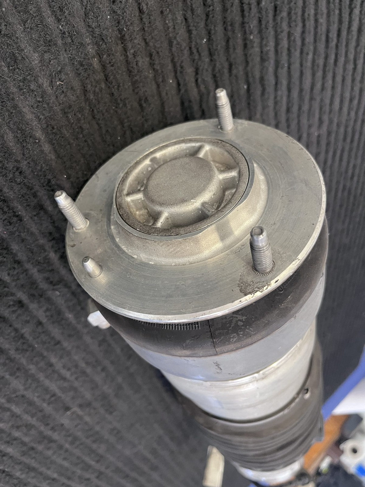 2016-2019 Rolls-Royce Dawn RR6 Front Left Air Suspension Strut OEM 37106879965 - eBay image 4