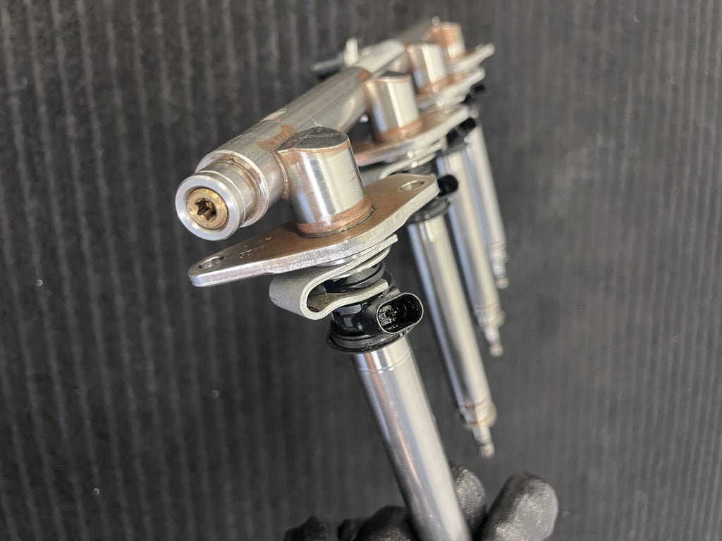 2014-2020 Mercedes-Benz CLA250 GLA250 Fuel Rail 4 Injectors OEM A2700701400 - eBay image 5