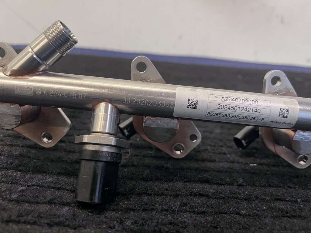2019-2023 Mercedes-Benz C300 GLC300 E350 Fuel Rail 2 Injectors OEM A2640702000 - eBay image 2