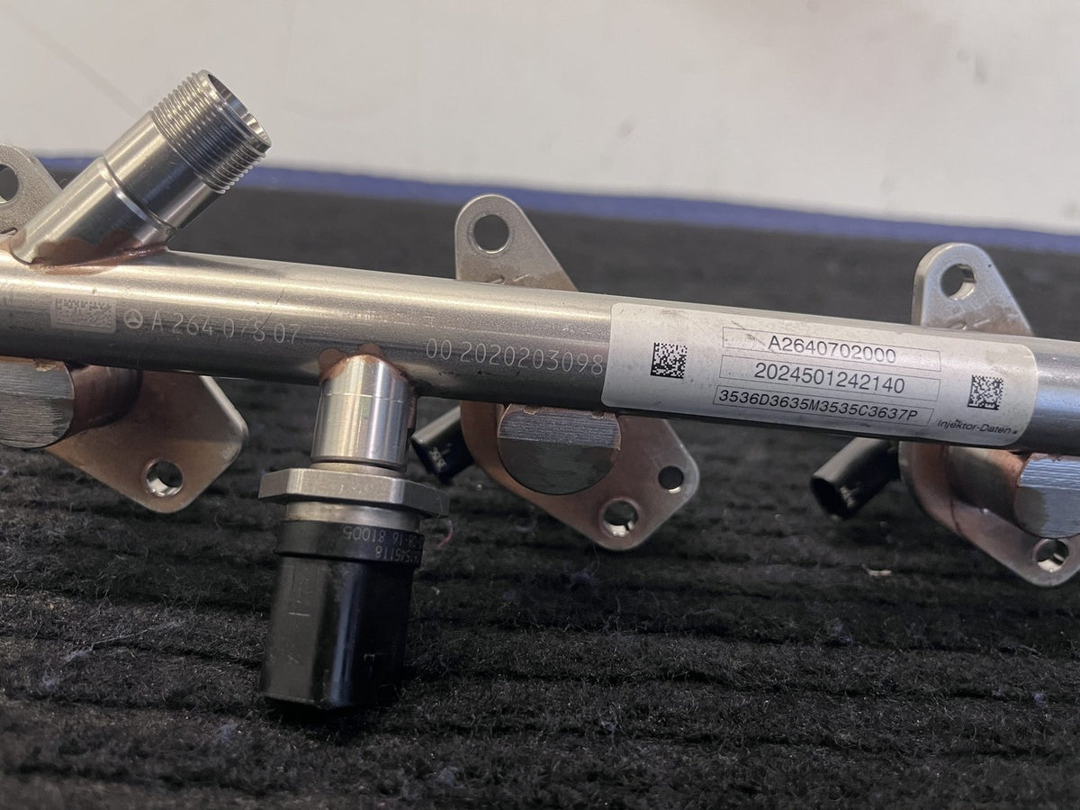 2019-2023 Mercedes-Benz C300 GLC300 E350 Fuel Rail 2 Injectors OEM A2640702000 - eBay image 2