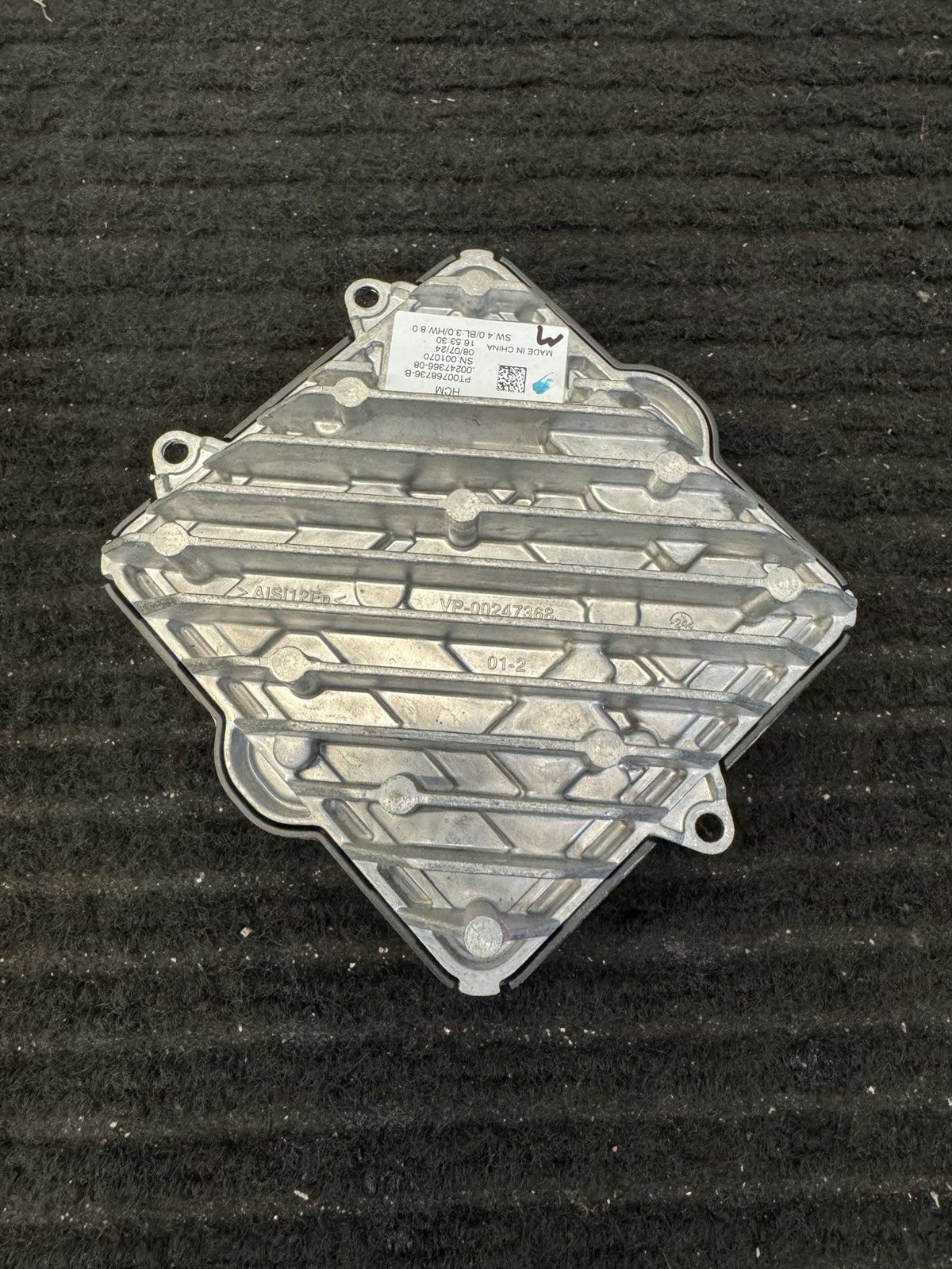 2025-2026 Rivian R1T R1S Left LED Headlight Control Module OEM PT00768736-B - eBay image 5