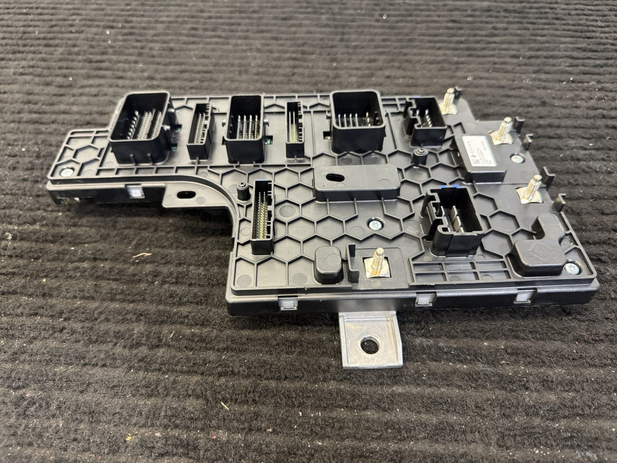 2025-2026 Rivian R1T R1S Gen 2 West Zone Controller OEM PT00390761-K - eBay image 6