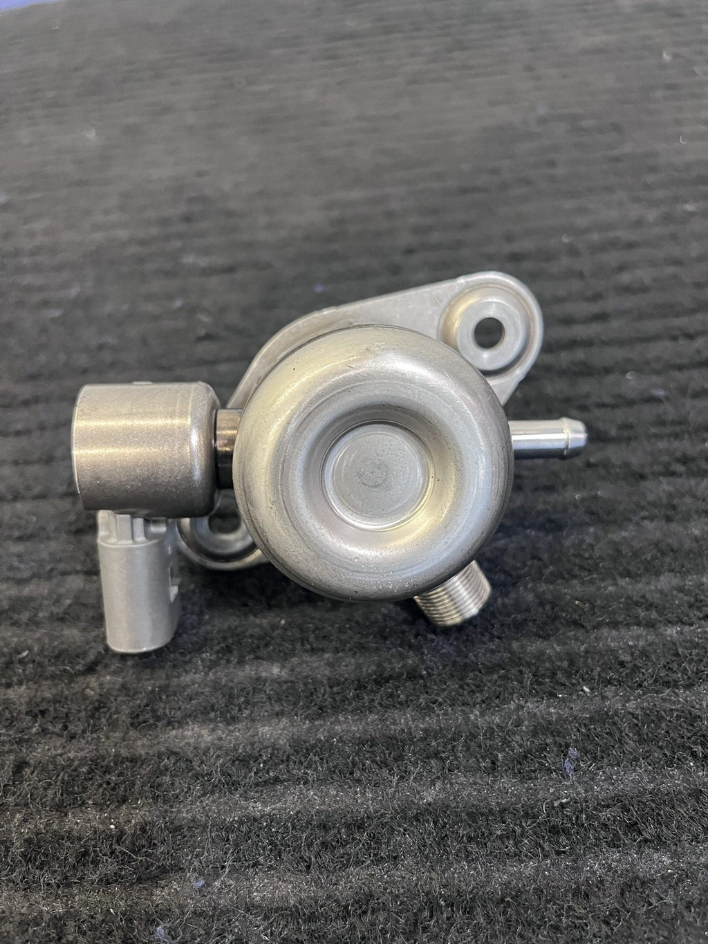 2015-2019 Mercedes-Benz C300 GLC300 E300 High Pressure Fuel Pump OEM A2740700501 - eBay image 7