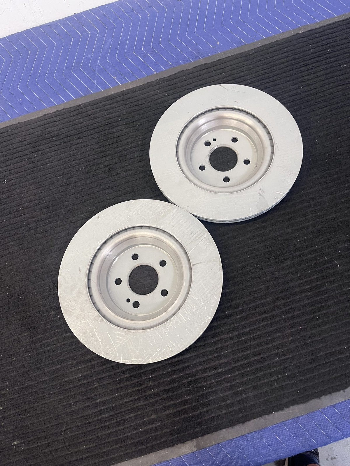 2020-2025 Mercedes-Benz GLE350 GLE450 GLS450 GLS580 Rear Rotor Pair A1674238900 OEM - eBay image 2