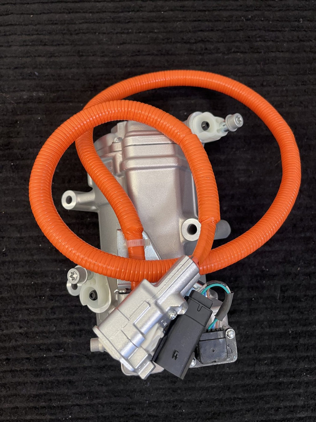 2013-2020 Ford Fusion Energi Lincoln Mkz Hybrid Ac Compressor Reman DG9Z19703D - eBay image 2