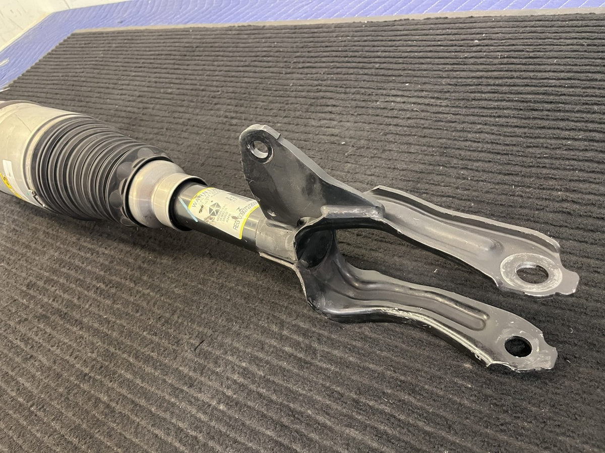 2016-2021 Jeep Grand Cherokee Front Right Air Suspension Strut OEM 68252626AC - eBay image 2