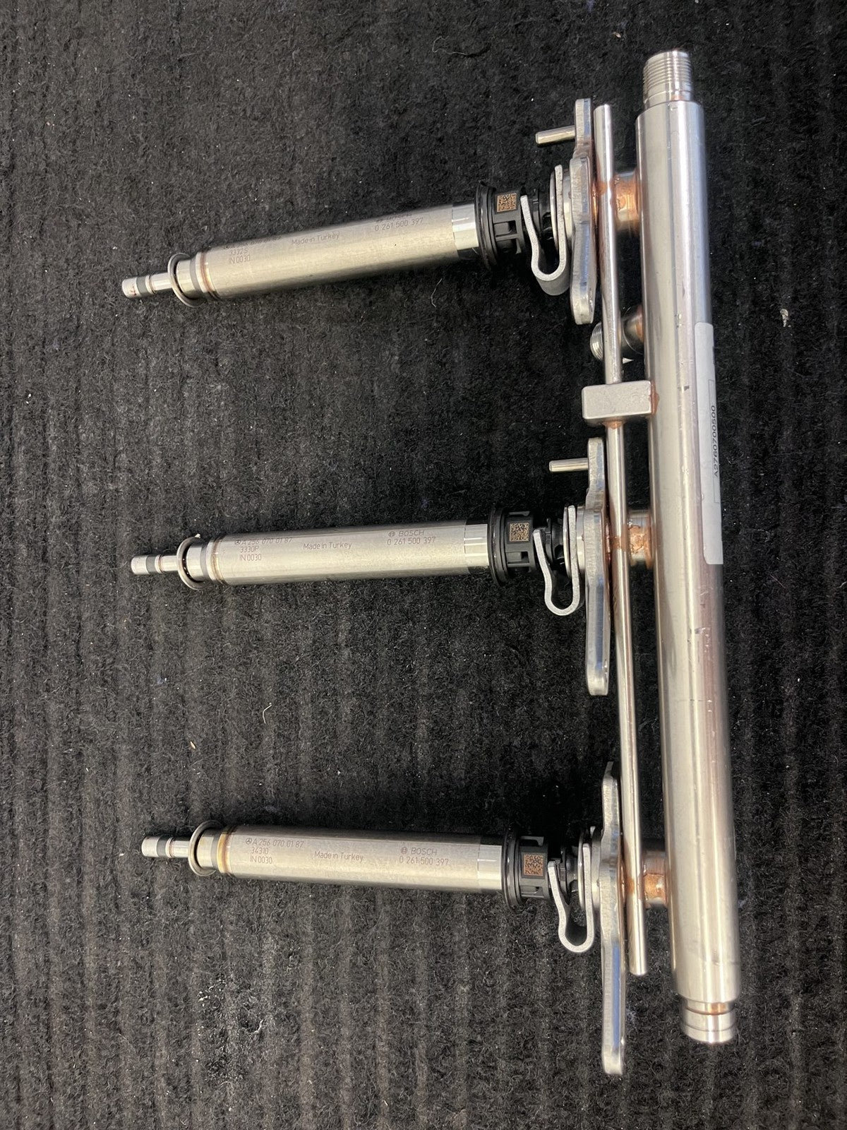 2015-2020 Mercedes-Benz C400 C43 GLE43 SLC43 Fuel Rail 3 Injectors OEM A2760700500 - eBay image 3