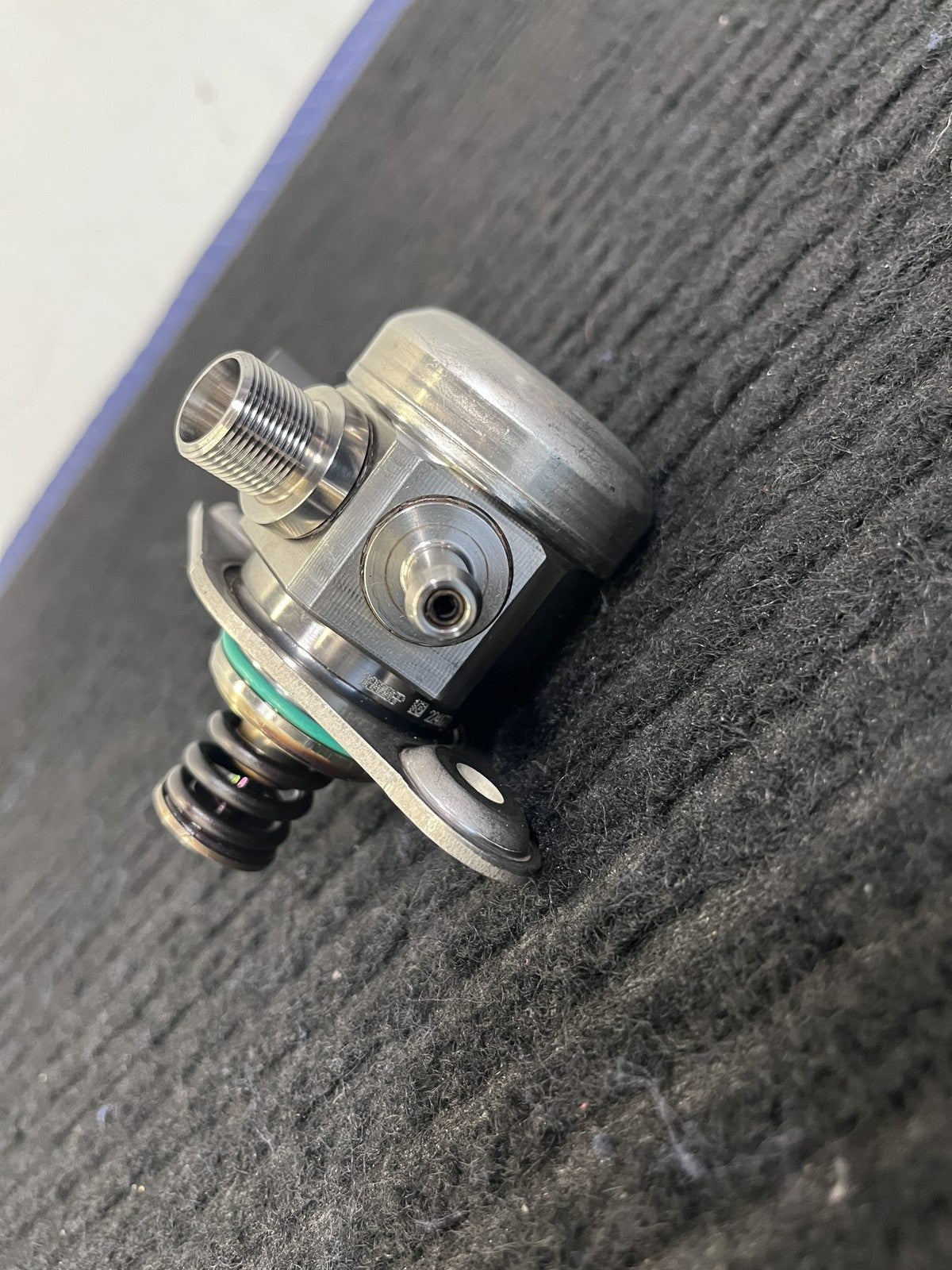 2015-2019 Mercedes-Benz C300 GLC300 E300 High Pressure Fuel Pump OEM A2740700501 - eBay image 3