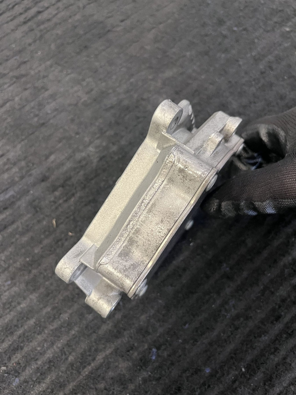 2014-2023 Mercedes-Benz M270 M274 Engine Vacuum Pump OEM A2701800901 - eBay image 7