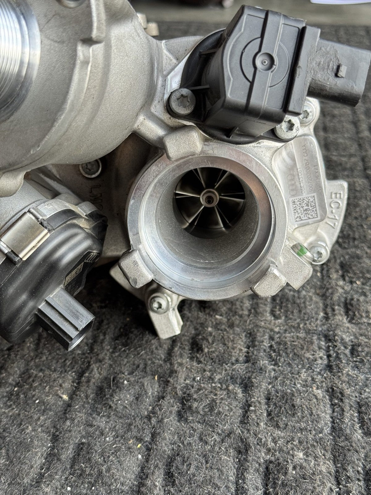 2020-2023 Volkswagen Tiguan Turbocharger Assembly OEM 06K145061 - eBay image 5