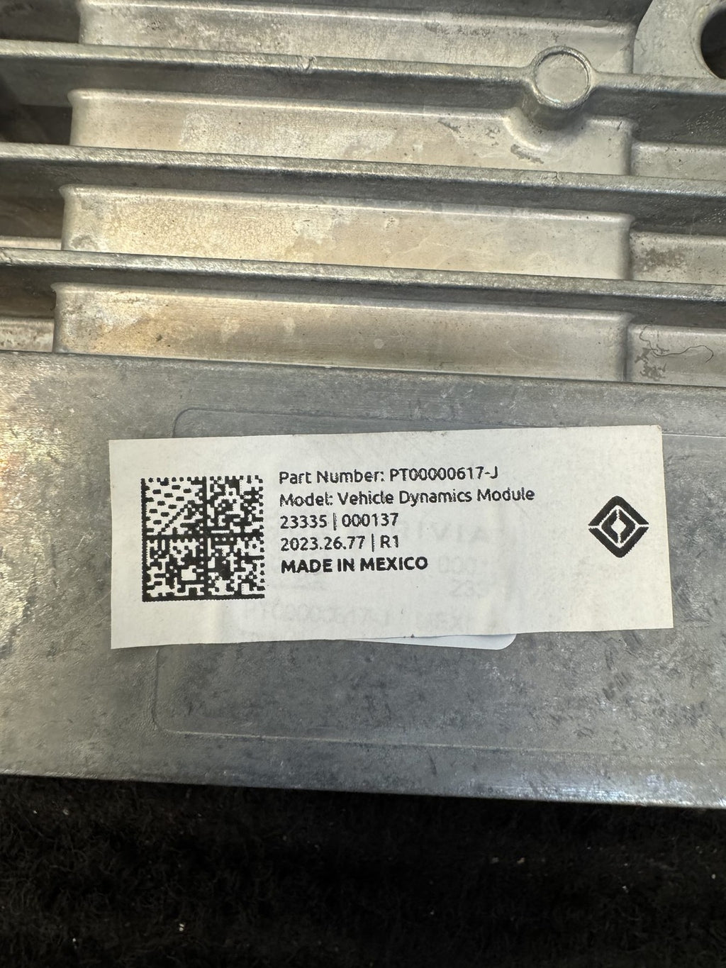 2022-2024 Rivian R1T R1S Vehicle Dynamics Control Module OEM PT00000617-J - eBay image 2