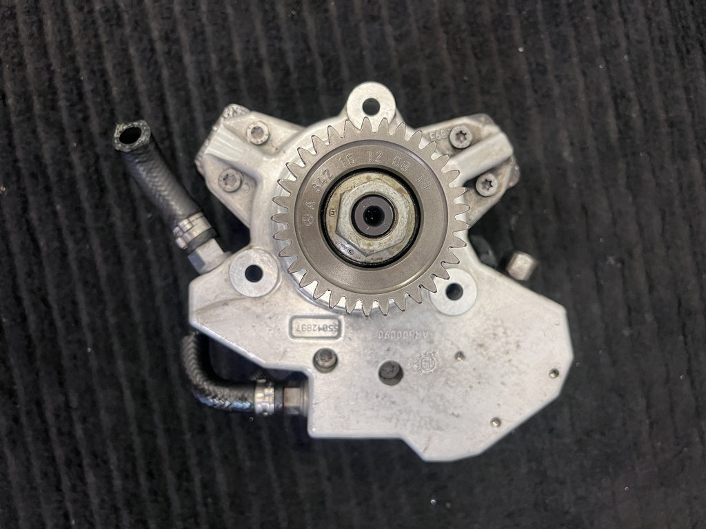 2010-2022 Mercedes-Benz Sprinter OM642 High Pressure Fuel Pump OEM A6420701101 - eBay image 3
