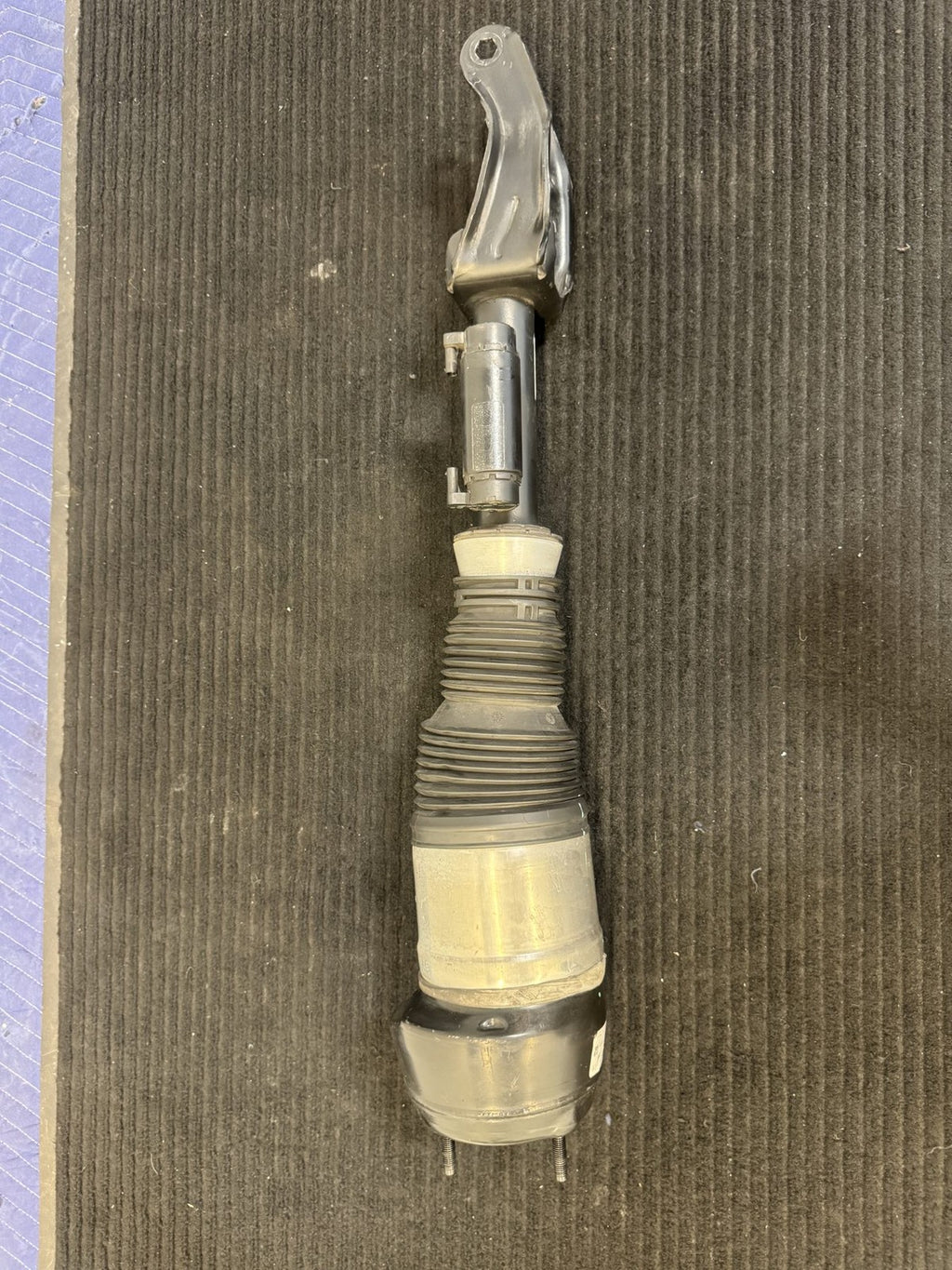2016-2019 Mercedes-Benz GLE63 S AMG C292 Front Left Air Suspension Strut A2923202300 - eBay image 6
