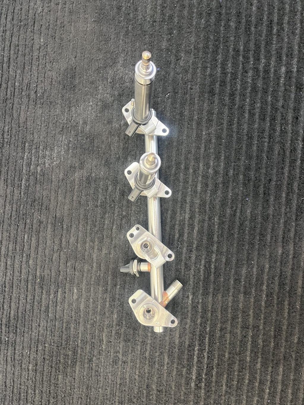 2015-2019 Mercedes-Benz C300 GLC300 E300 Fuel Rail 2 Injectors OEM A2740700995 - eBay image 7