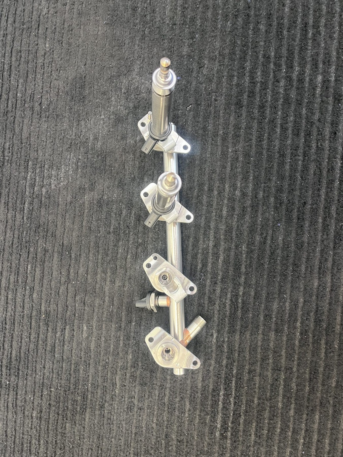 2015-2019 Mercedes-Benz C300 GLC300 E300 Fuel Rail 2 Injectors OEM A2740700995 - eBay image 7