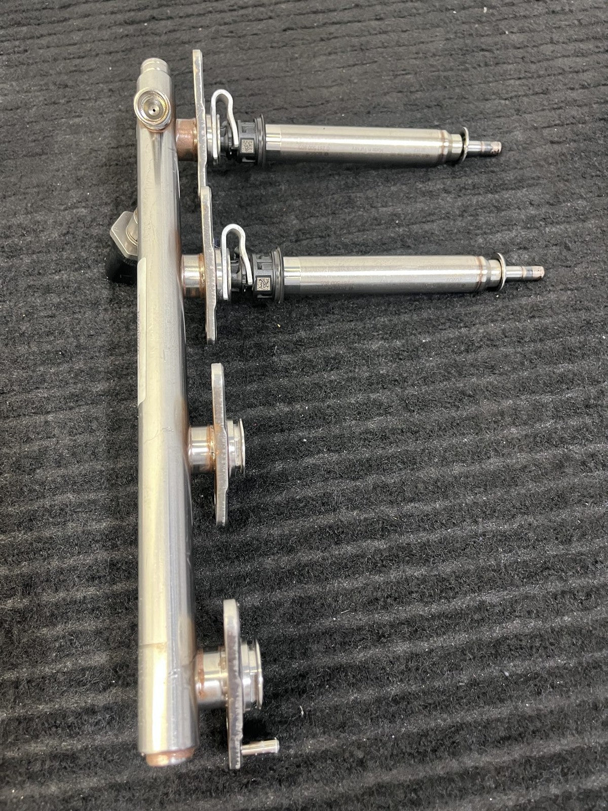 2019-2023 Mercedes-Benz C300 GLC300 E350 Fuel Rail 2 Injectors OEM A2640702000 - eBay image 9