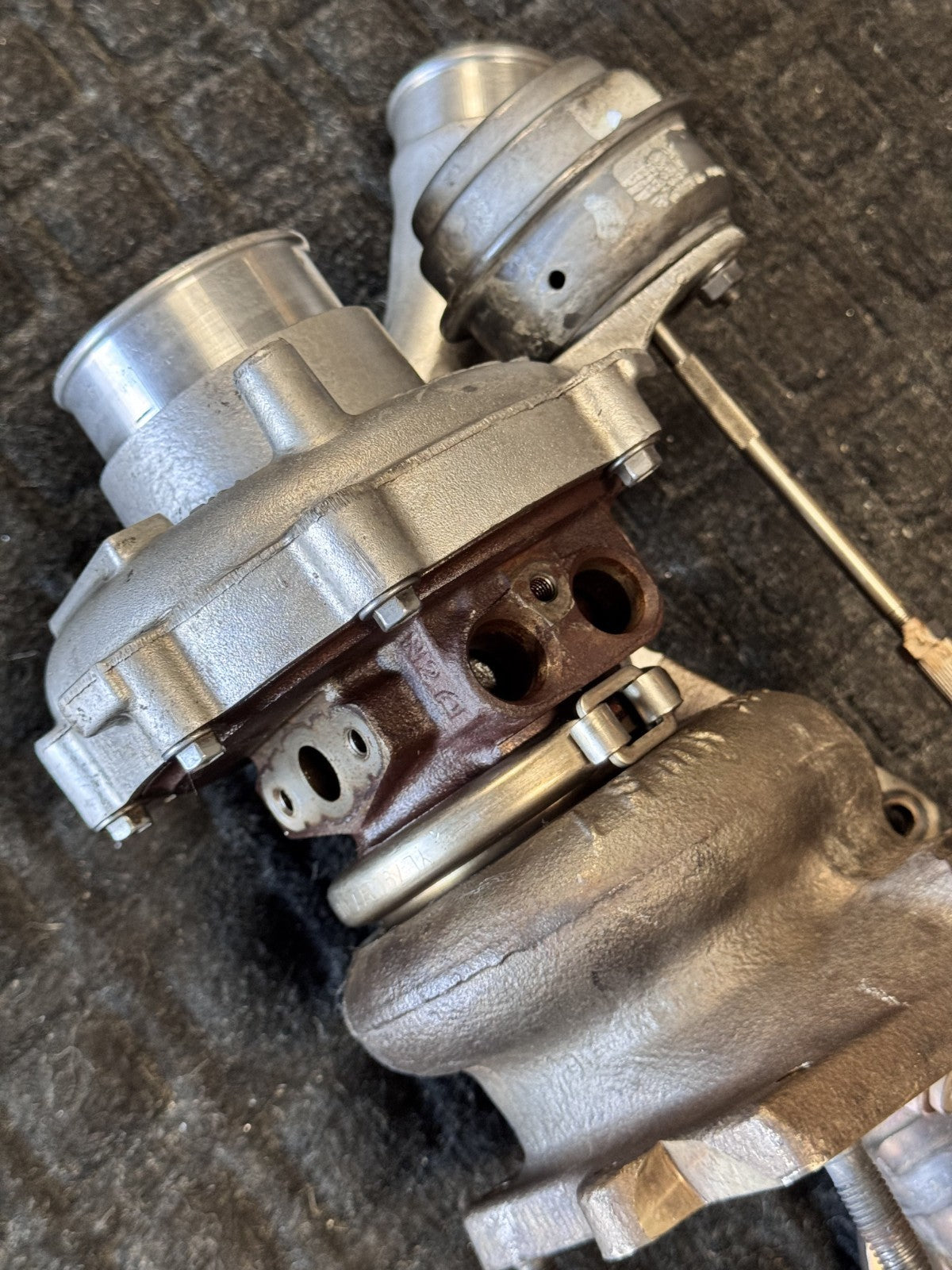 2012-2017 Mercedes W222 S550 E550 M278 V8 Left Driver Turbocharger A2780903580 - eBay image 2