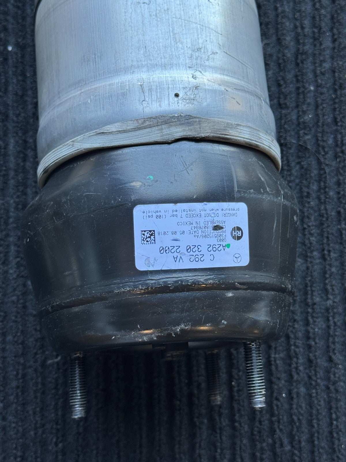 2017 Mercedes GLE43 AMG W166 Front Air Suspension Strut OEM A2923202200 - eBay image 2
