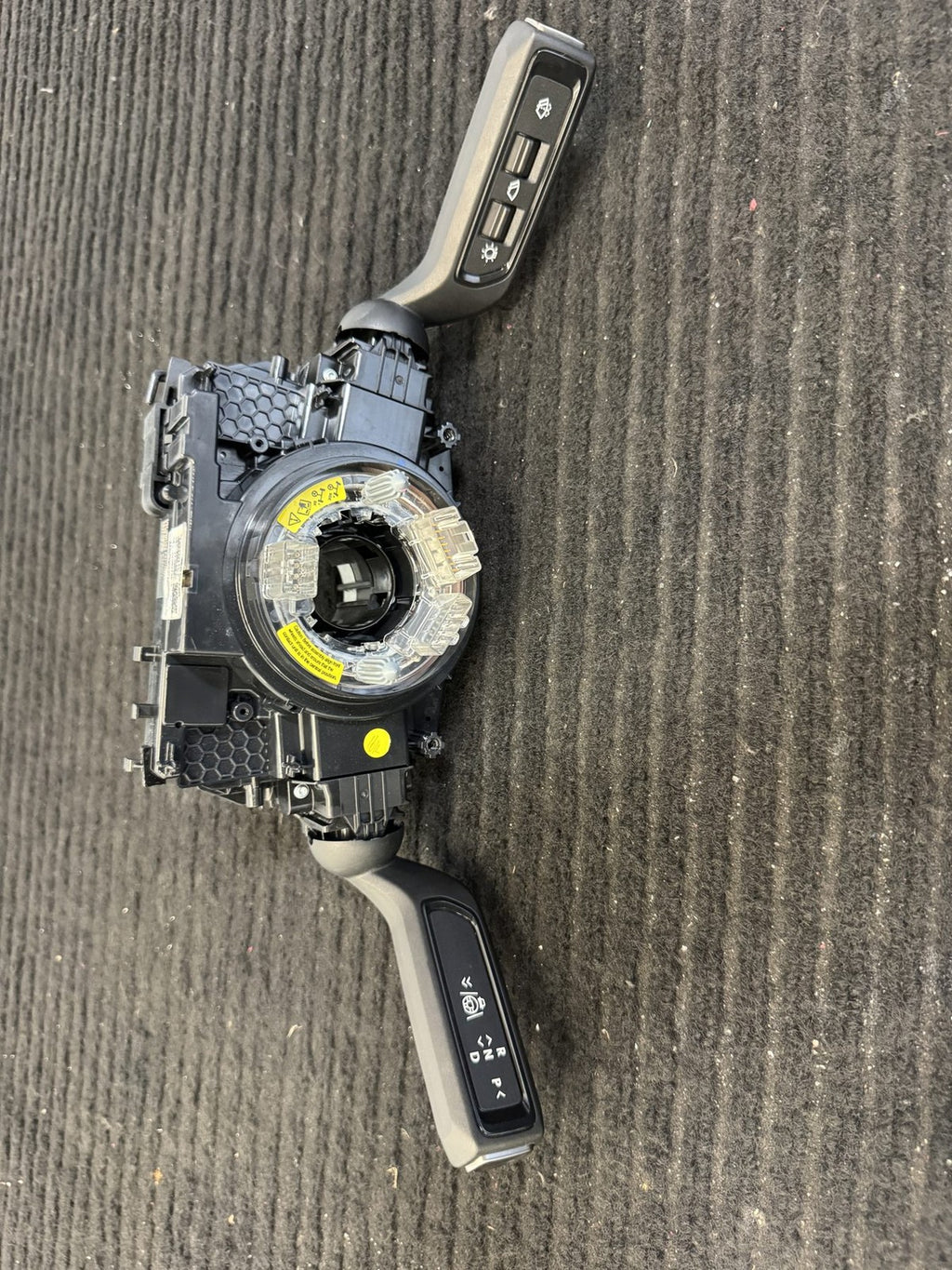 2022-2024 Rivian R1S R1T Steering Column Clockspring Switch OEM PT00000909-K - eBay image 8