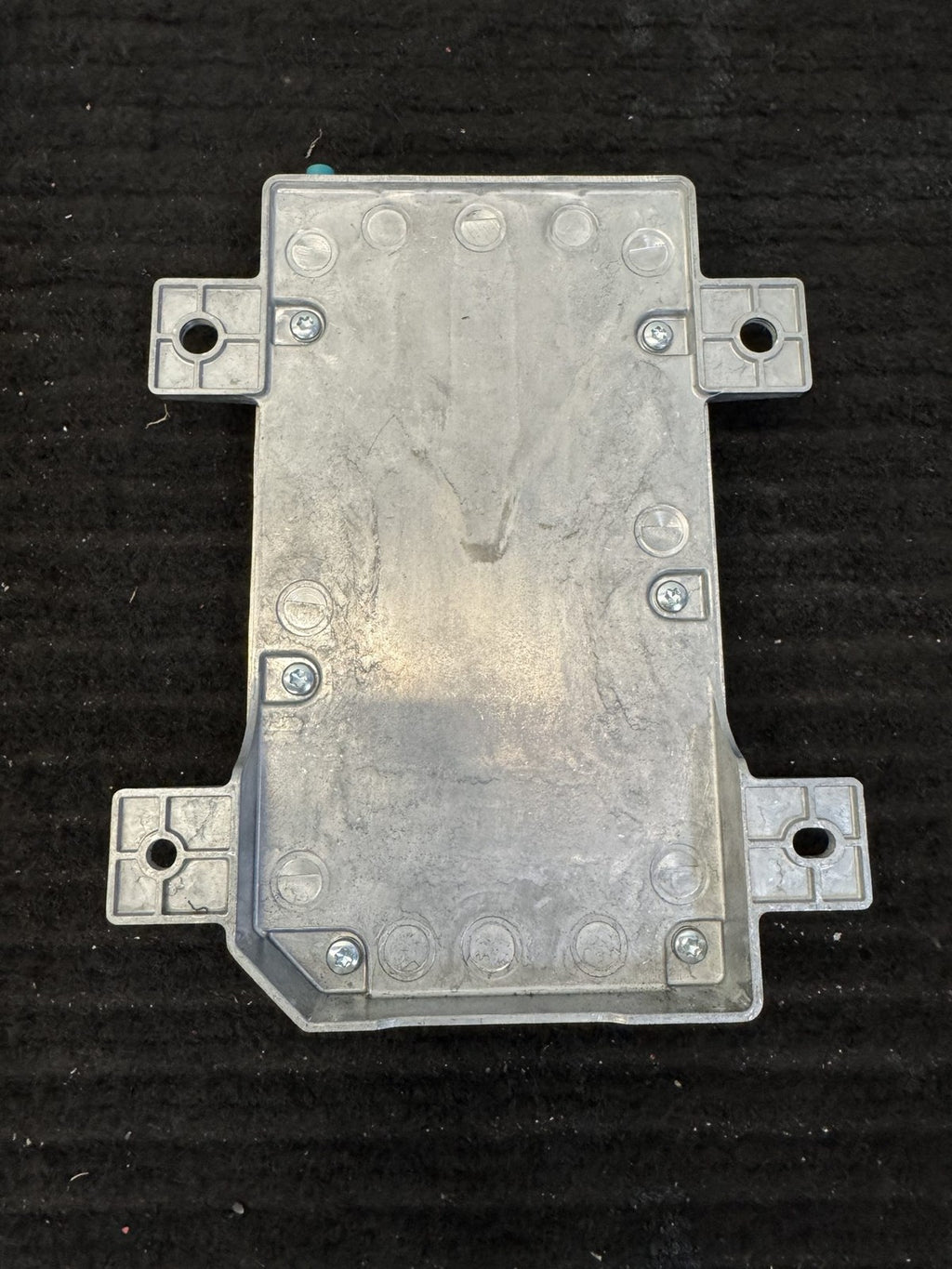 2022-2024 Rivian R1T R1S Secondary Adas Driver Assist Module OEM PT00000036-L - eBay image 4
