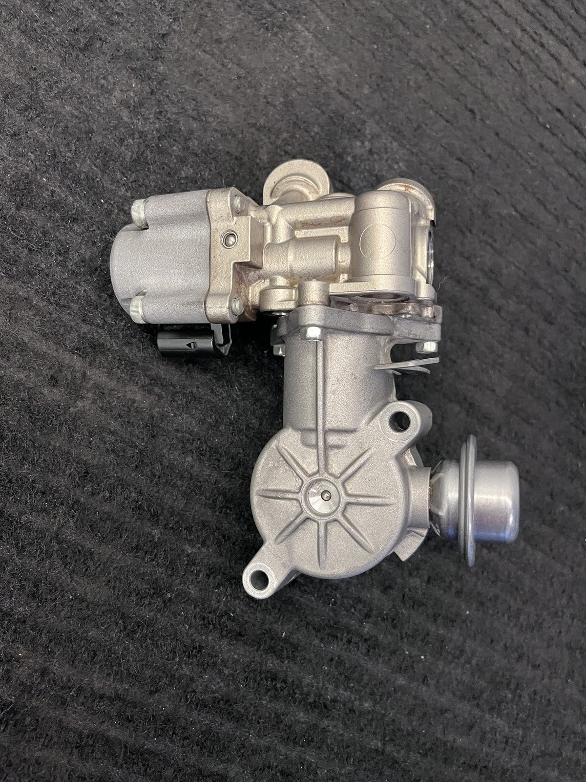 2012-2015 Mercedes-Benz C250 SLK250 M271 High Pressure Fuel Pump OEM A2710703701 - eBay image 3